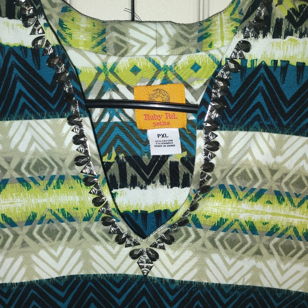 Ruby Rd. Multicolor Geometric Blouse - Picture 4 of 9